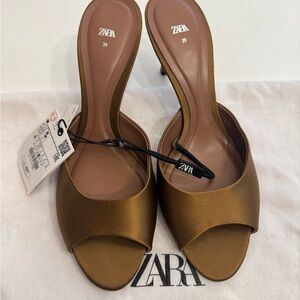 Zara Women's Elegant Gold Heels